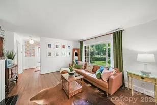 2431 Arnold Dr, Charlotte, NC 28205 - Photo 6
