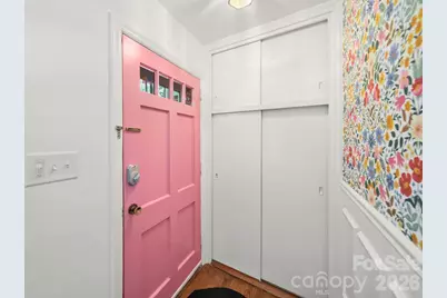 2431 Arnold Drive, Charlotte, NC 28205 - Photo 12