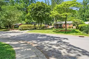 2431 Arnold Dr, Charlotte, NC 28205 - Photo 34