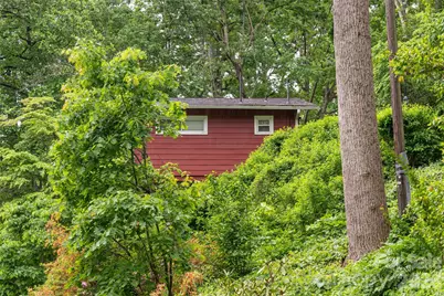 8 N Delano Road, Asheville, NC 28805 - Photo 32