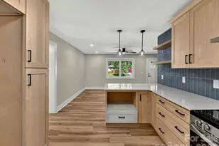 3132 Sudbury Rd, Charlotte, NC 28205 - Photo 12