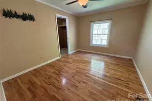 942 Fisher Branch Rd, Marshall, NC 28753 - Photo 16