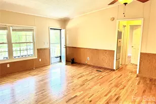 942 Fisher Branch Rd, Marshall, NC 28753 - Photo 12