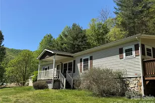 942 Fisher Branch Rd, Marshall, NC 28753 - Photo 2