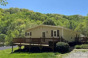 942 Fisher Branch Rd, Marshall, NC 28753 - Photo 4