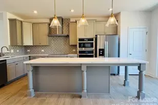 7044 Westrow Ave, Charlotte, NC 28278 - Photo 14
