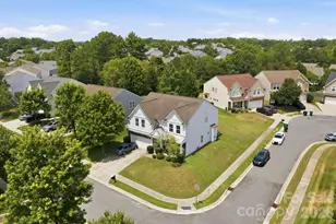 3504 Dominion Green Dr, Charlotte, NC 28269 - Photo 8