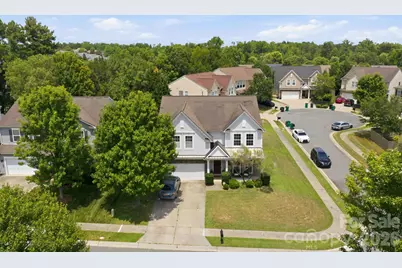 3504 Dominion Green Drive #33, Charlotte, NC 28269 - Photo 4