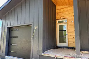 115 Welcome St, Brevard, NC 28712 - Photo 2