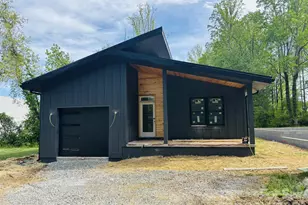 115 Welcome St, Brevard, NC 28712 - Photo 1