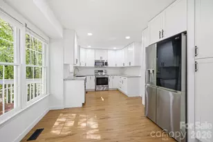 110 Southwick Ct, Fletcher, NC 28732 - Photo 8