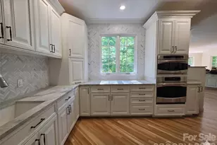 672 Walnut Valley Pkwy, Arden, NC 28704 - Photo 8