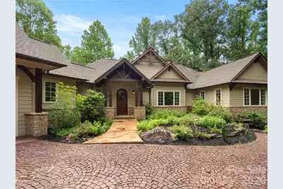 672 Walnut Valley Parkway, Arden, NC 28704 - Photo 2