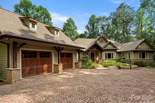 672 Walnut Valley Pkwy, Arden, NC 28704 - Photo 2