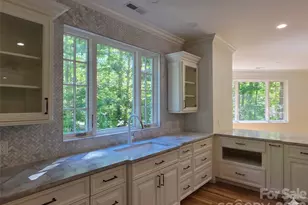 672 Walnut Valley Pkwy, Arden, NC 28704 - Photo 6