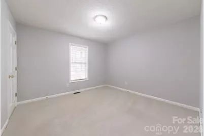 3971 Rolling Meadow Lane, Lincolnton, NC 28092 - Photo 8