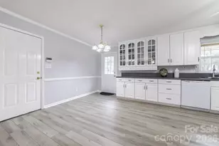 3971 Rolling Meadow Ln, Lincolnton, NC 28092 - Photo 6