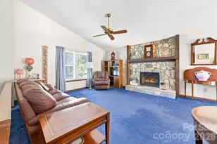 10730 Coachman Cir, Charlotte, NC 28277 - Photo 4