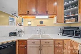 1223 S Lafayette St, Shelby, NC 28152 - Photo 12