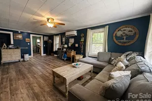 104 Old Fort Rd, Fairview, NC 28730 - Photo 4
