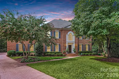 2560 Morrocroft Lane, Charlotte, NC 28211 - Photo 1