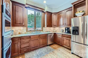 2560 Morrocroft Ln, Charlotte, NC 28211 - Photo 16