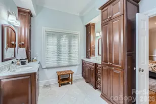 2560 Morrocroft Ln, Charlotte, NC 28211 - Photo 24