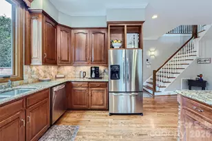 2560 Morrocroft Ln, Charlotte, NC 28211 - Photo 16
