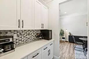 1002 Parkes St, Matthews, NC 28105 - Photo 8