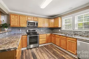 110 Drakeford Rd, Rock Hill, SC 29730 - Photo 10