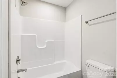 1006 10th Avenue NE, Hickory, NC 28601 - Photo 20