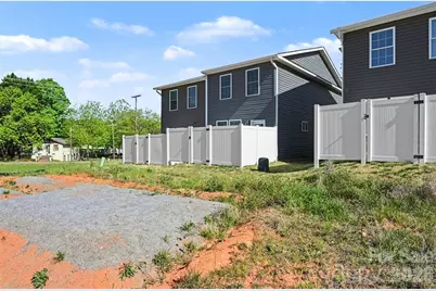 1006 10th Avenue NE, Hickory, NC 28601 - Photo 28