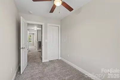1006 10th Avenue NE, Hickory, NC 28601 - Photo 18