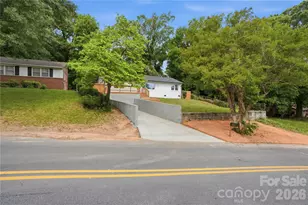 921 Green Cir Dr, Gastonia, NC 28054 - Photo 32