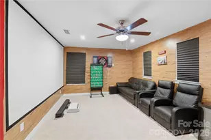 10158 Paper Birch Dr, Charlotte, NC 28215 - Photo 22