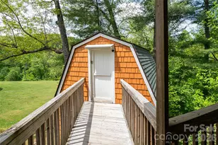 22 Otter Ln, Candler, NC 28715 - Photo 30