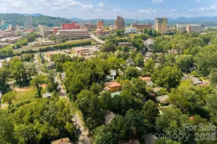 3 Woodlawn Ave, Asheville, NC 28801 - Photo 2