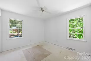 9701 Enid Ln, Matthews, NC 28105 - Photo 30