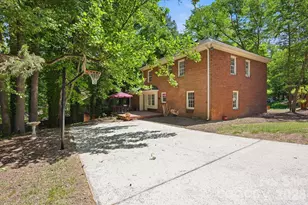 9701 Enid Ln, Matthews, NC 28105 - Photo 36