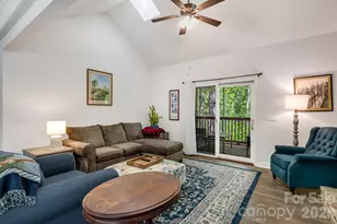 29 Little Cedar Ct, Asheville, NC 28805 - Photo 10