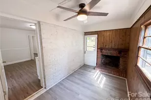 1815 Weststone Dr, Charlotte, NC 28208 - Photo 10
