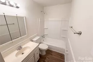 1815 Weststone Dr, Charlotte, NC 28208 - Photo 14