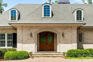 29 Stansbury Dr, Asheville, NC 28803 - Photo 2