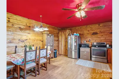 120 Lillie Lane, Marshall, NC 28753 - Photo 10