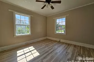 930 S Miller St, Gastonia, NC 28052 - Photo 8