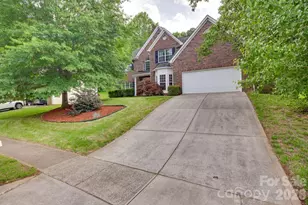 12719 Vantage Point Ln, Huntersville, NC 28078 - Photo 2