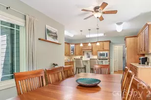301 Gateway Dr, Hendersonville, NC 28739 - Photo 14