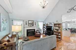13827 Lymington Ct, Mint Hill, NC 28227 - Photo 8