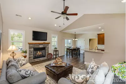 31 Black Iron Lane, Hendersonville, NC 28792 - Photo 10