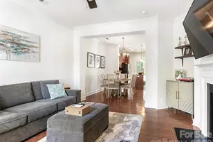 267 Hurston Circle, Charlotte, NC 28208 - Photo 4